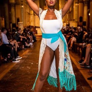 Sleeveless Floral Printed Long Cardigan